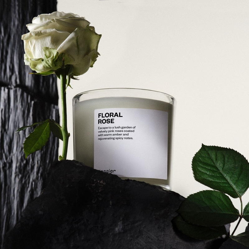 Dossier Signature Candle 8 Dossier Signature Candle